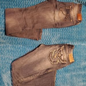Two pair gently worn Jean's 4P